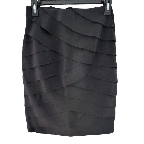 White House Black Market Instantly Slimming Black Bandage Skirt Size 2 - Picture 2 of 6